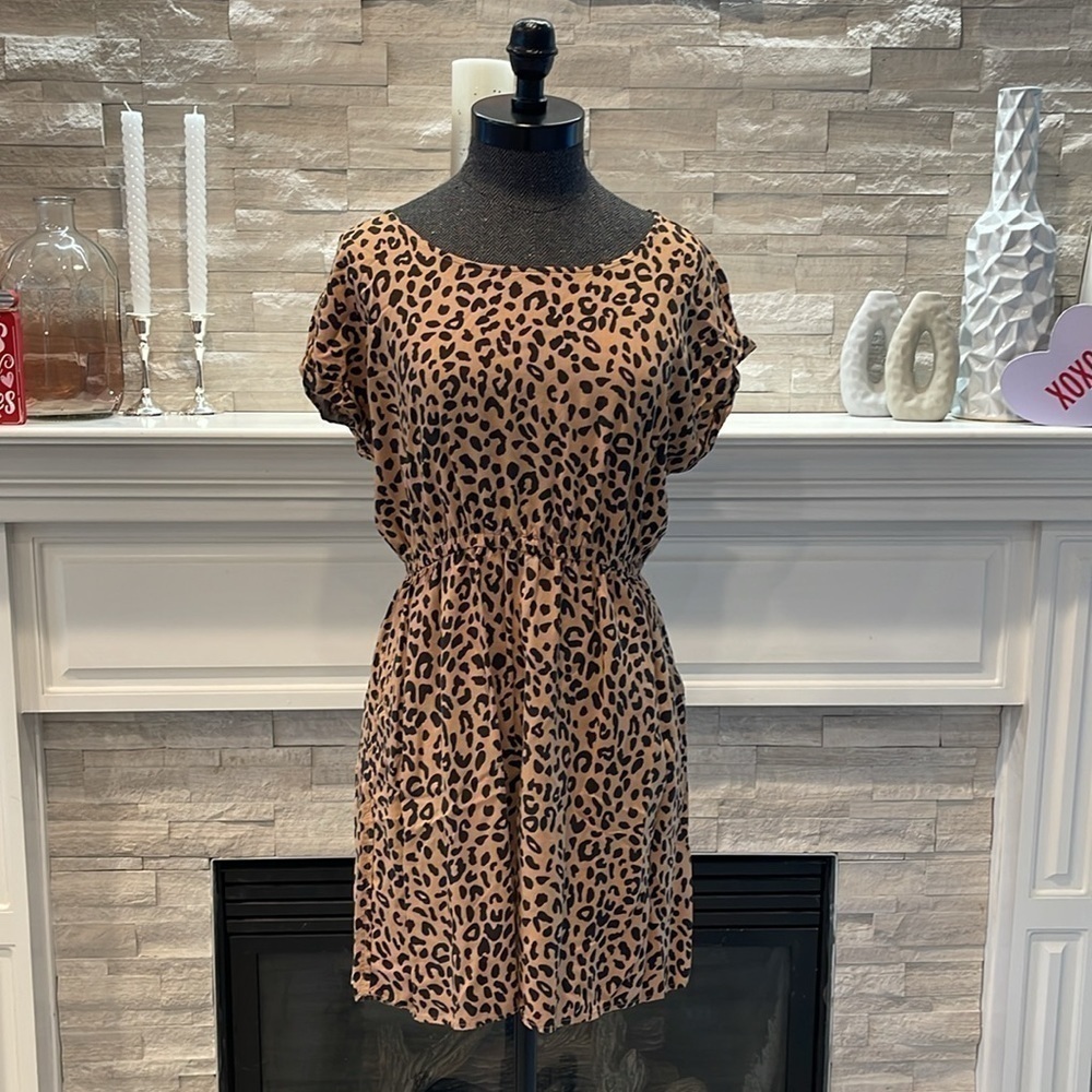 Pink Republic Leopard animal Print Dress With Pockets Size Large